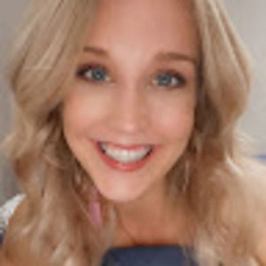 Meet your Posher, Kendra